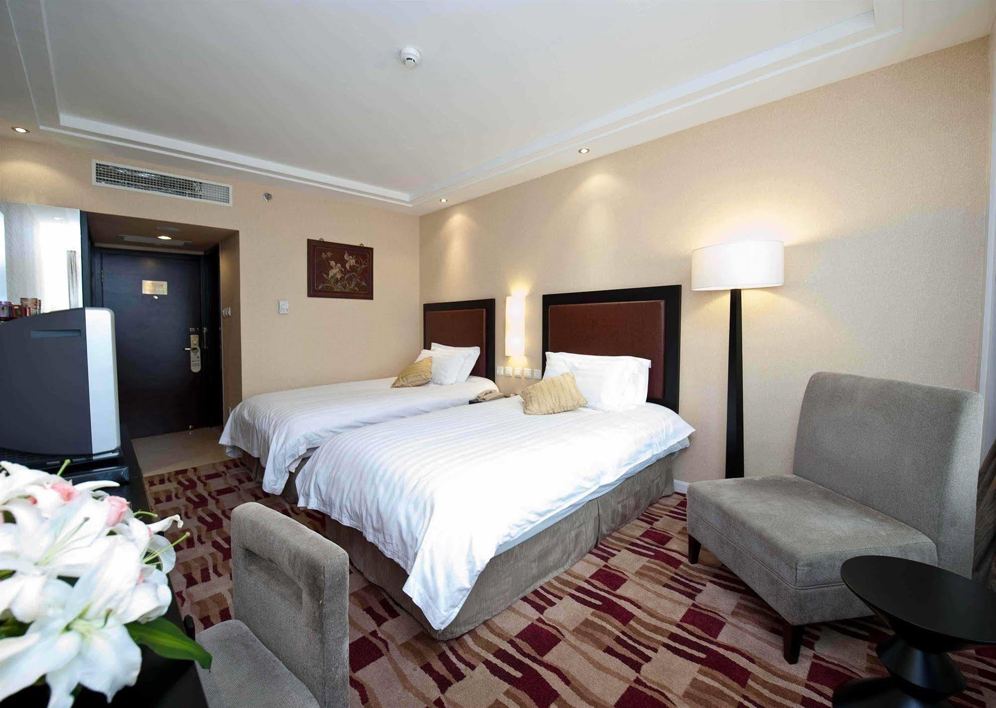 Yanshan Hotel Peking Exteriör bild